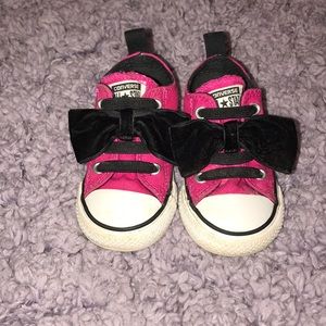 🎀 Pink Toddler Converse with Velvet Bow